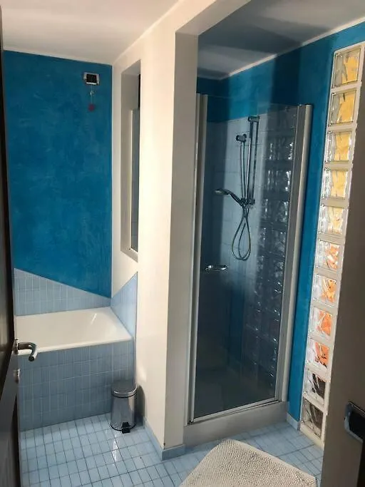 L'Antico Noce - Bergamo Apartment Italy